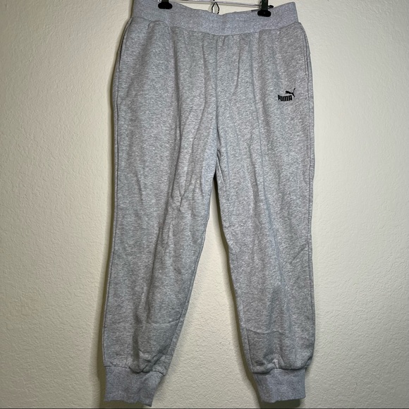 PUMA Women's Plus Size Essentials Fleece Sweatpants, Black, 2X - Picture 2 of 14